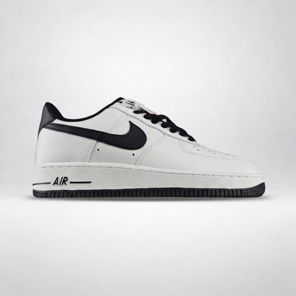 Air Force 1 White Black Sole