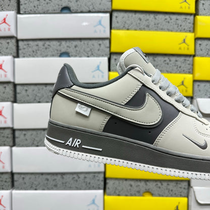 Nike Air Force 1 '07 LV8 | Beige and Dark Gray