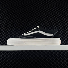 Old Skool Shoe Black & White