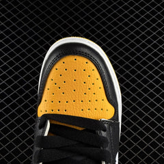 Air Jordan 1 High OG Taxi
