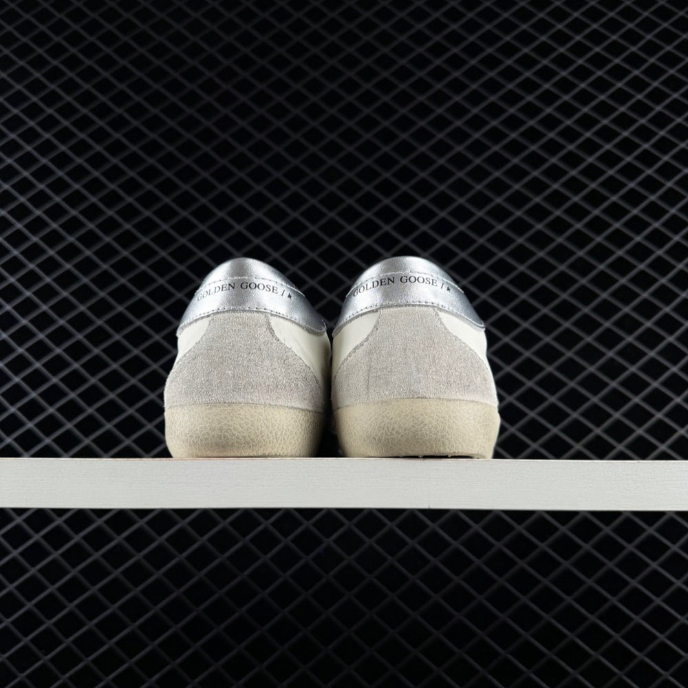 Super-Star Silver Heel Tab & Lettering