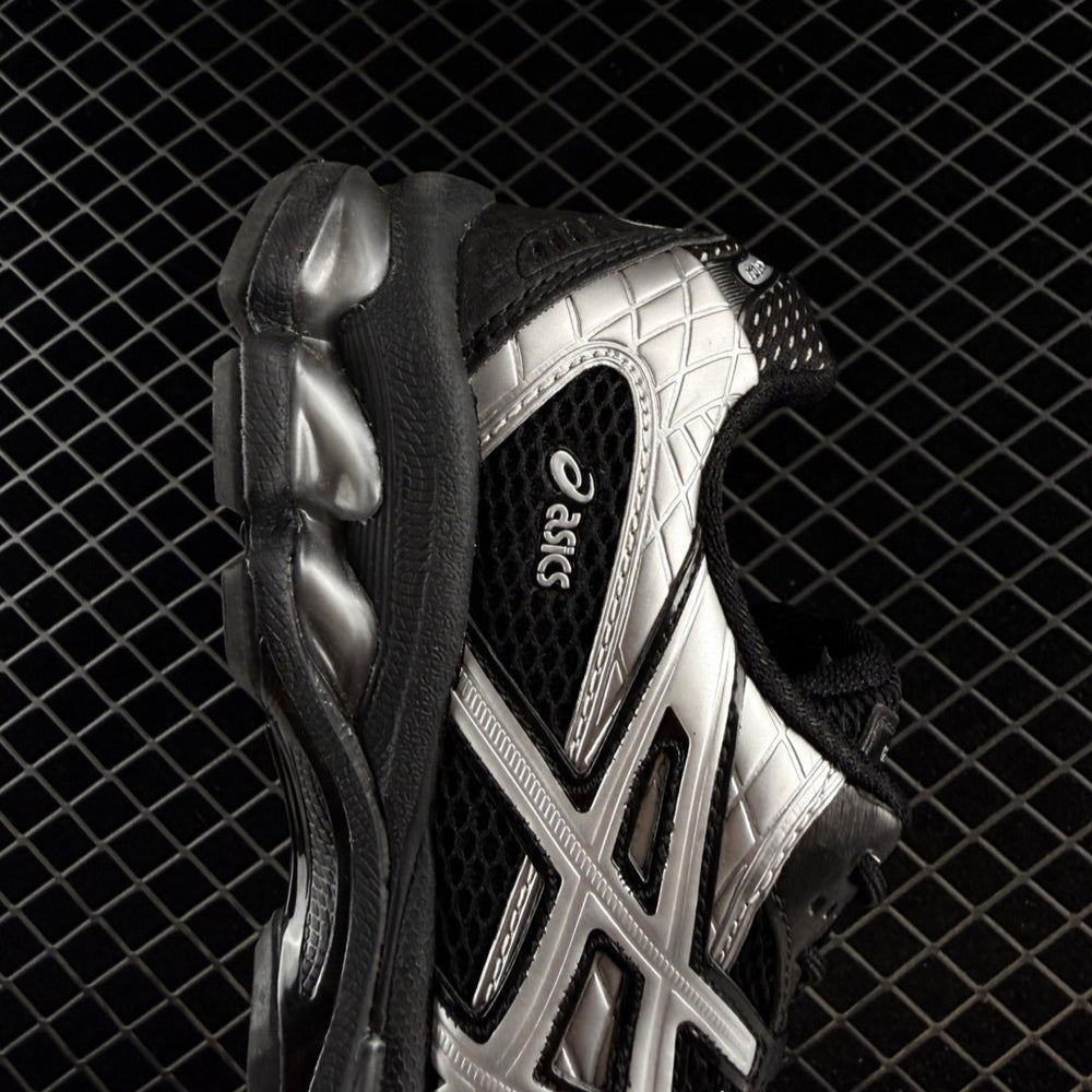 GEL-1130 Black Pure Silver