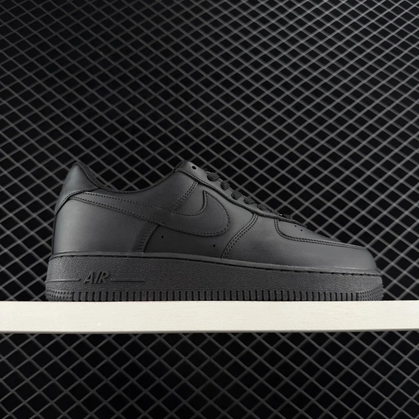 Nike Air Force 1 All Black - (A+)